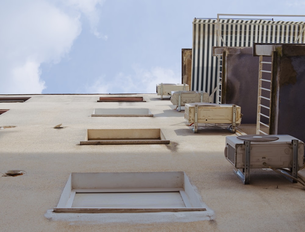 Commercial rooftop RTU units serviced by Ironside